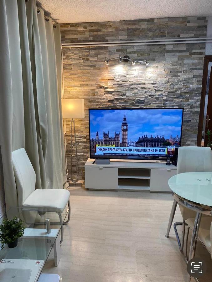 Apartman Perea Peraía Екстериор снимка