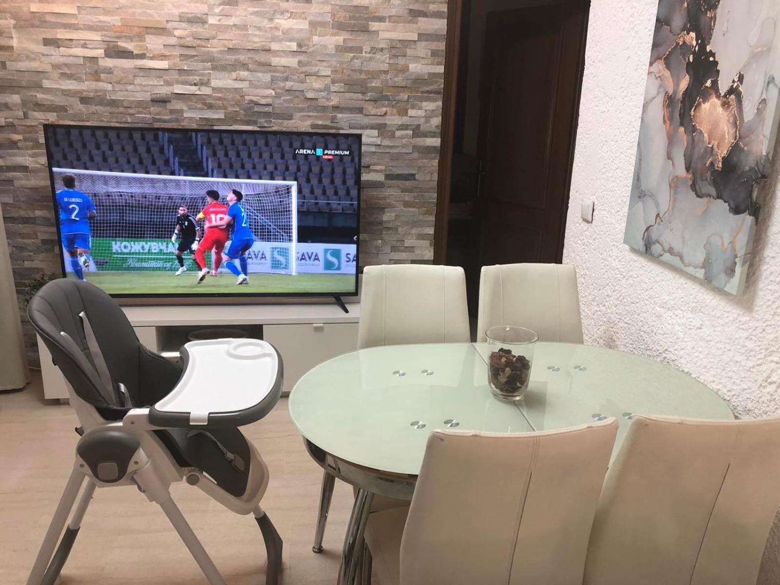 Apartman Perea Peraía Екстериор снимка